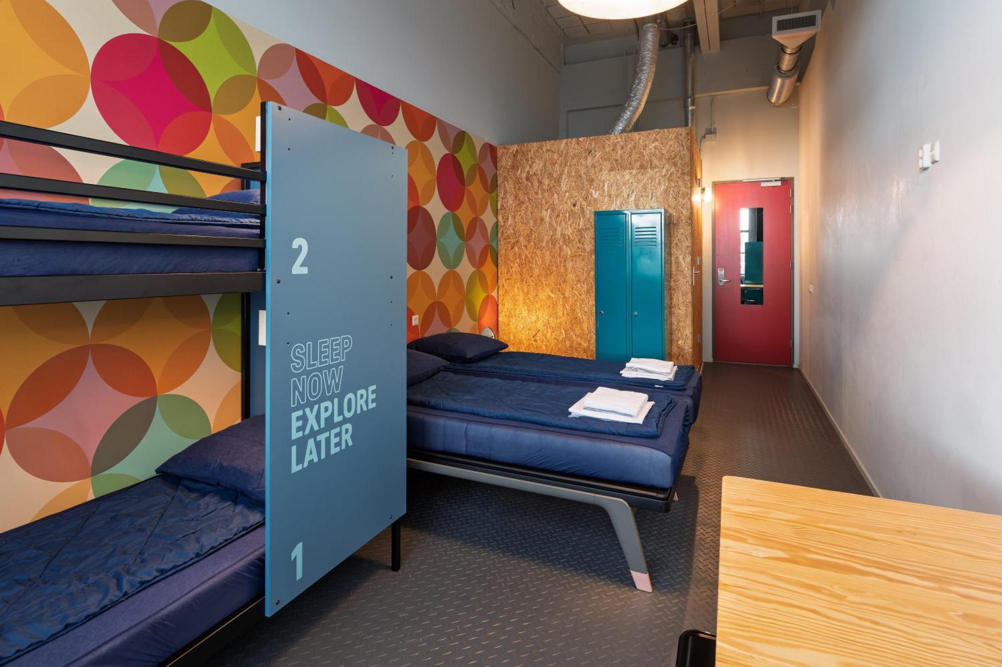 Stayokay Hostel Eindhoven - Blue Collar Екстер'єр фото