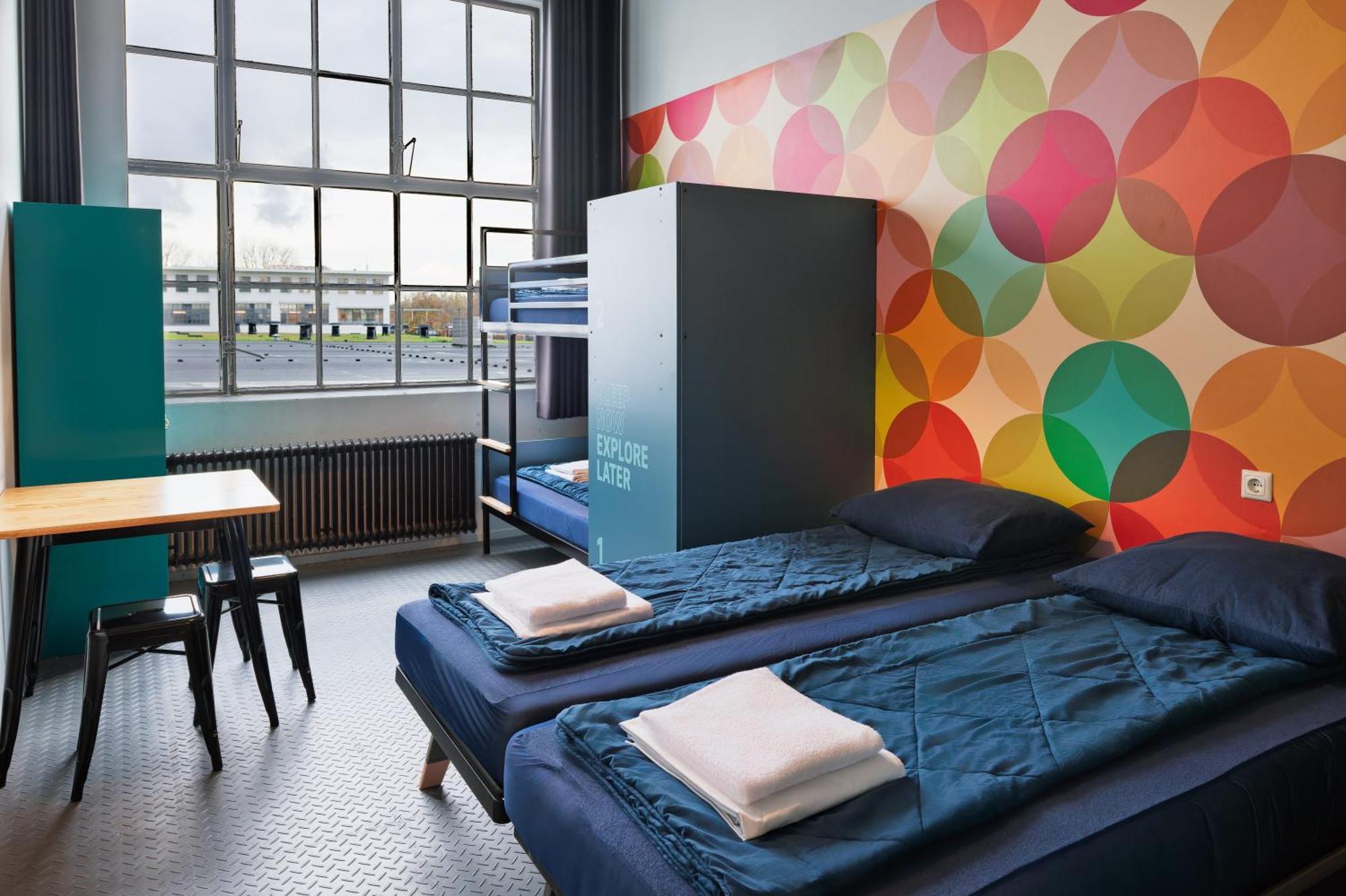 Stayokay Hostel Eindhoven - Blue Collar Екстер'єр фото