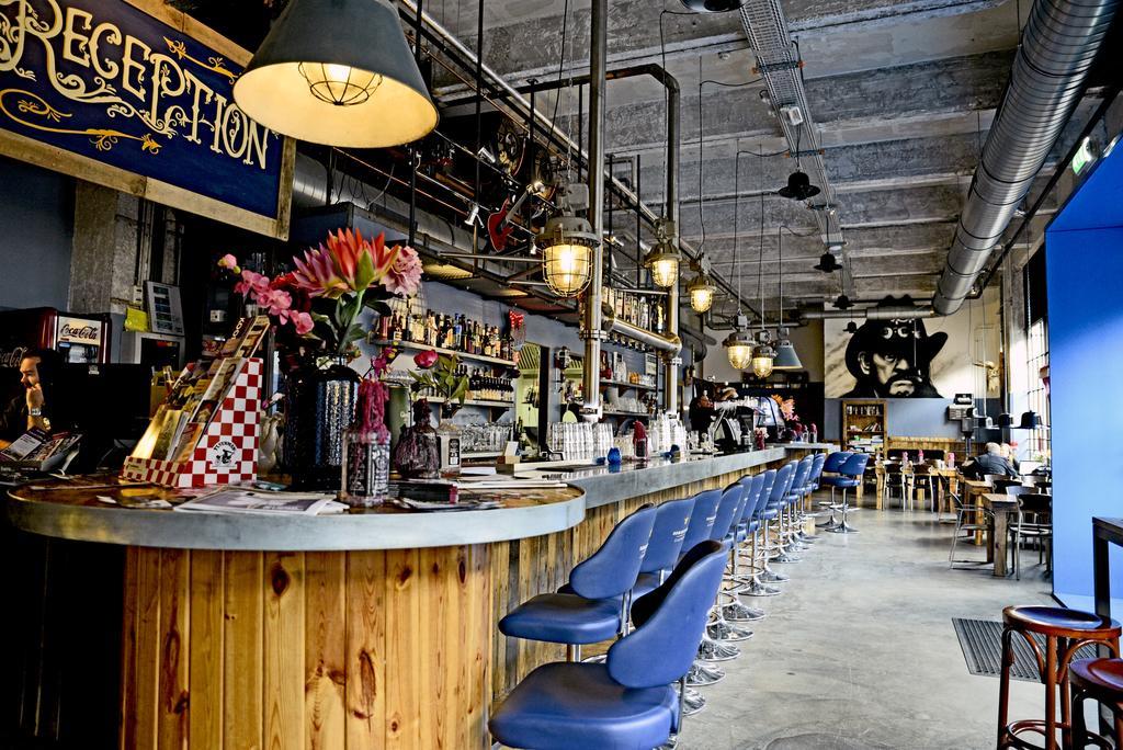 Stayokay Hostel Eindhoven - Blue Collar Екстер'єр фото
