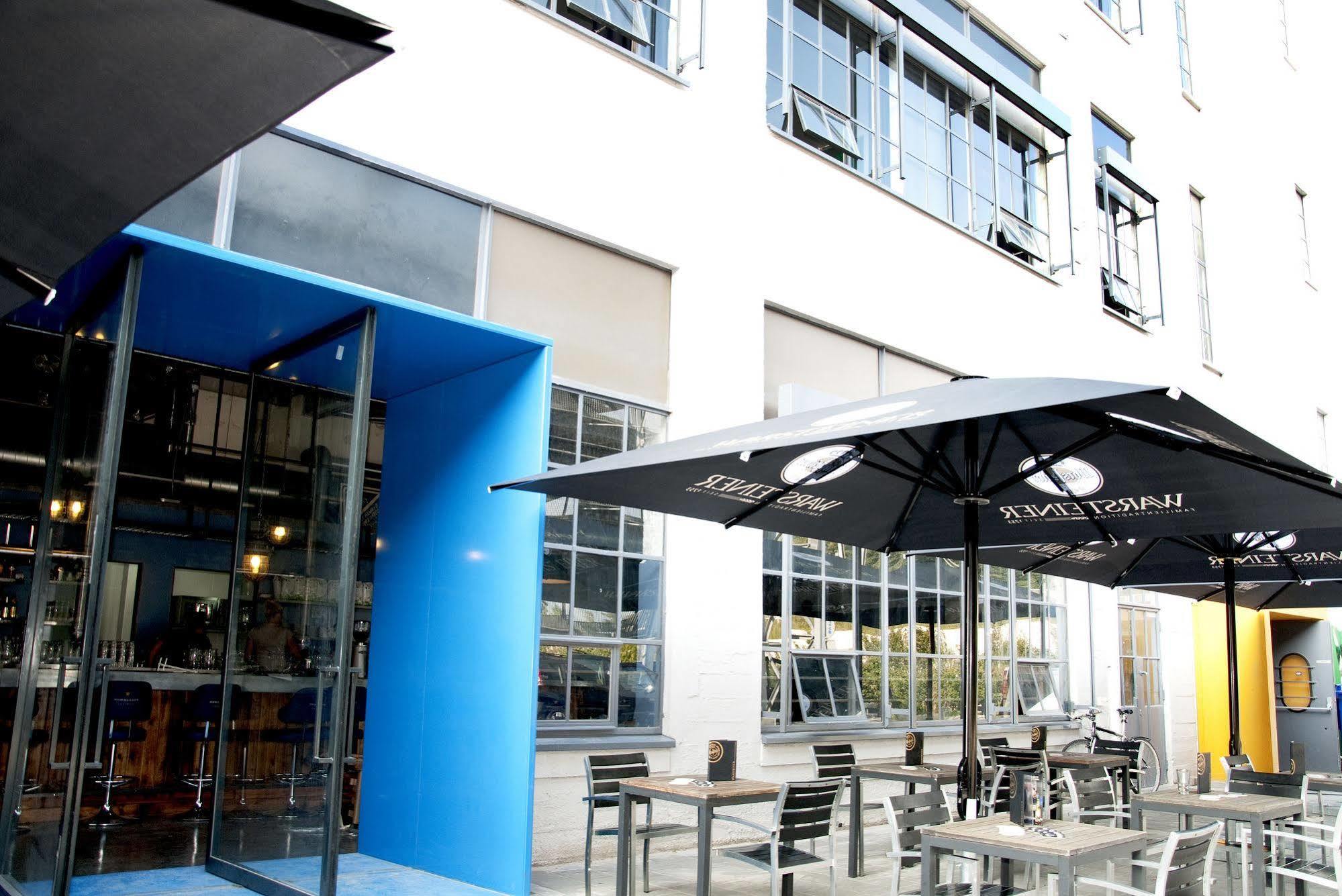 Stayokay Hostel Eindhoven - Blue Collar Екстер'єр фото